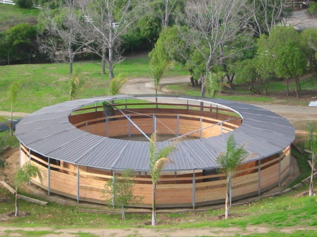 Horse Exerciser Roof